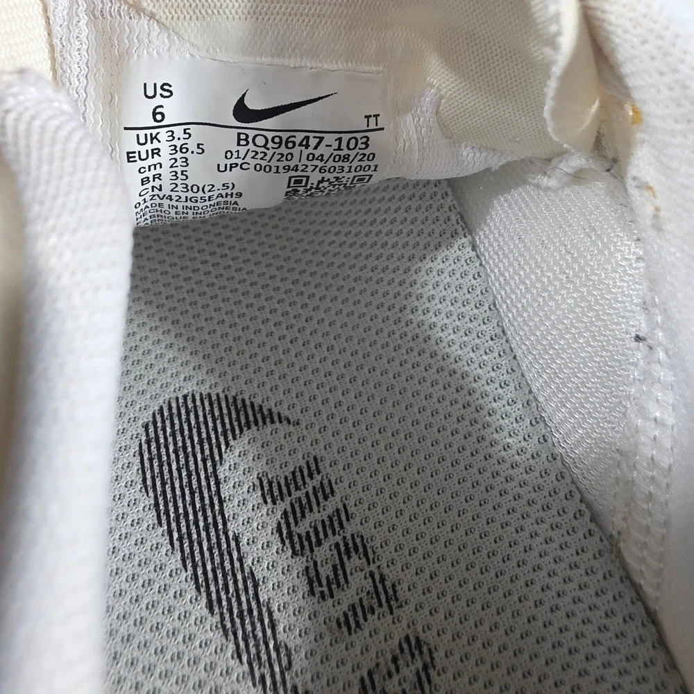 Nike‎ Air Zoom Pegasus 37 Womens Running Shoes White Black BQ9647-103 Size 6